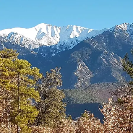 Les Rocs Du Cady Bed & Breakfast 3*