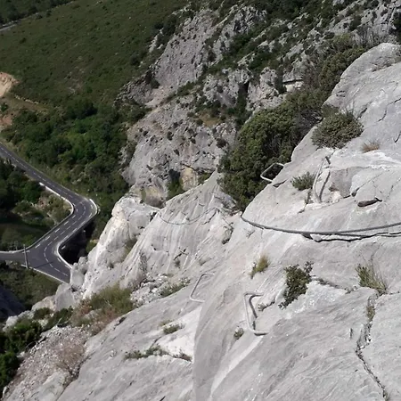 Les Rocs Du Cady