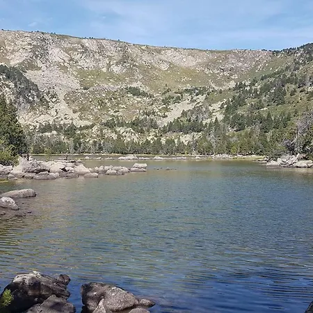 Les Rocs Du Cady Bed & Breakfast