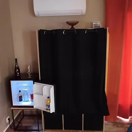 Les Rocs Du Cady Bed & Breakfast